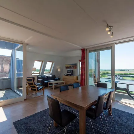 Fantastic Penthouse On The Floor Appartamento